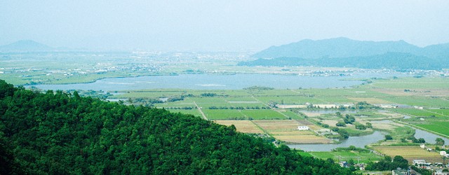 現存する琵琶湖の内湖では最大の面積を持つ西の湖。